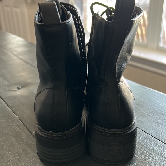 Marta combat boots - Picture 9 of 10